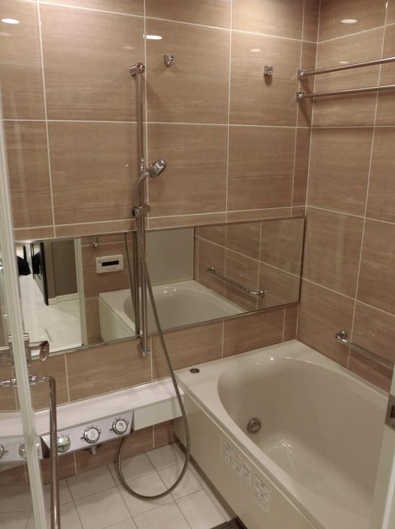 シャワールーム