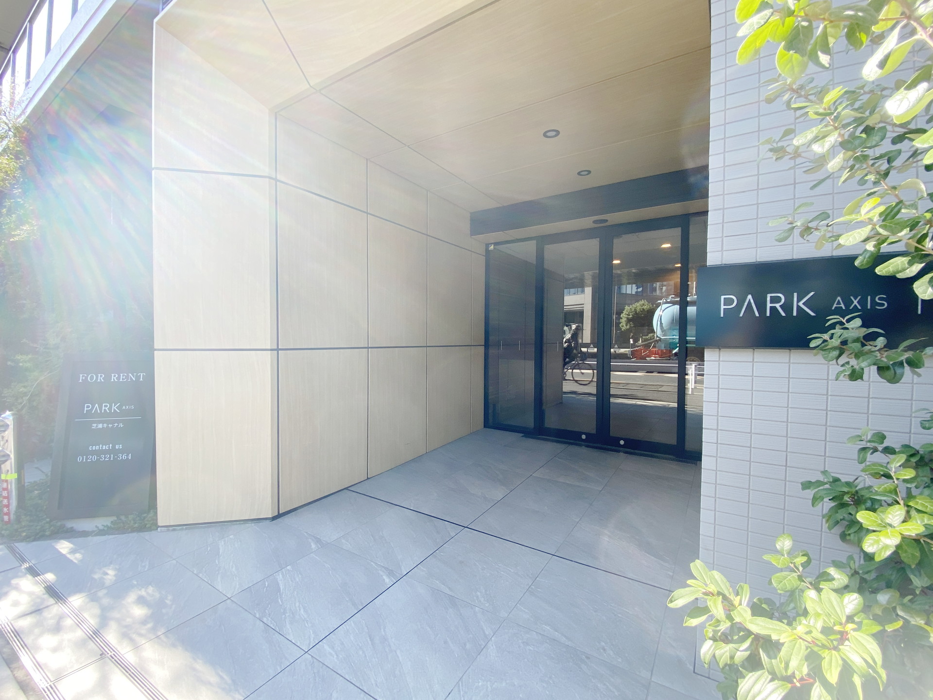 建物エントランス