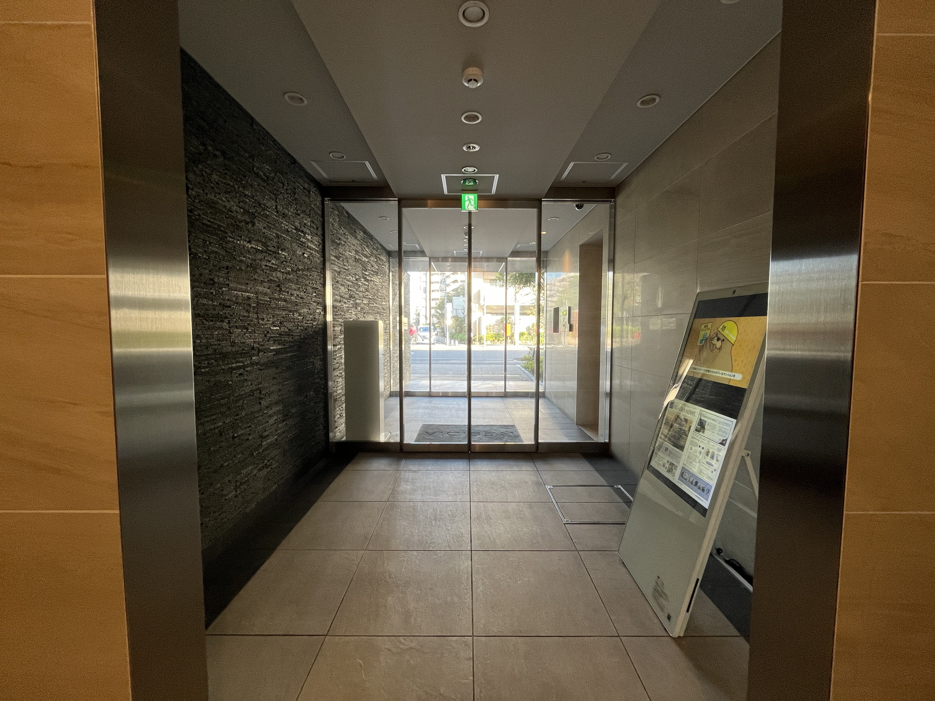 建物エントランス