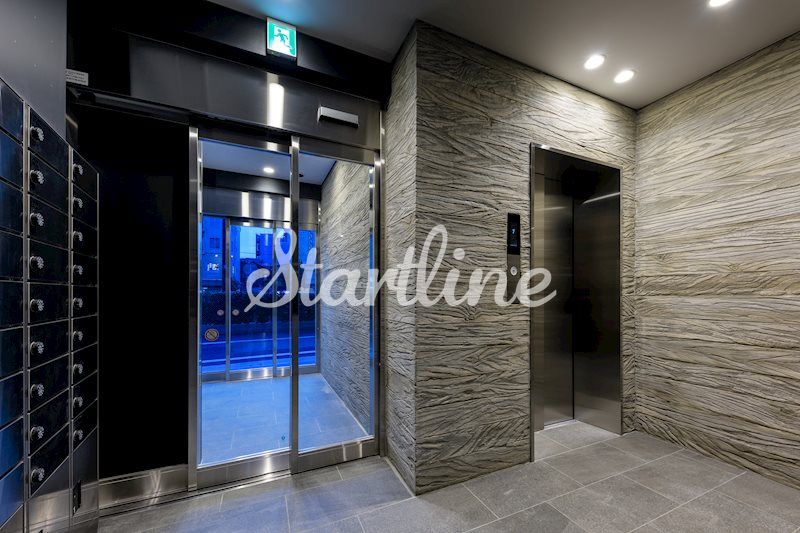 建物エントランス