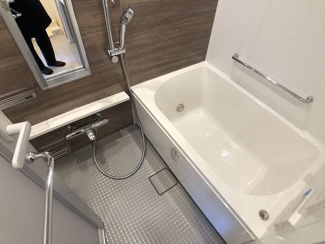 シャワールーム