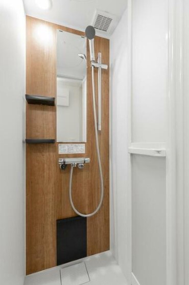 シャワールーム