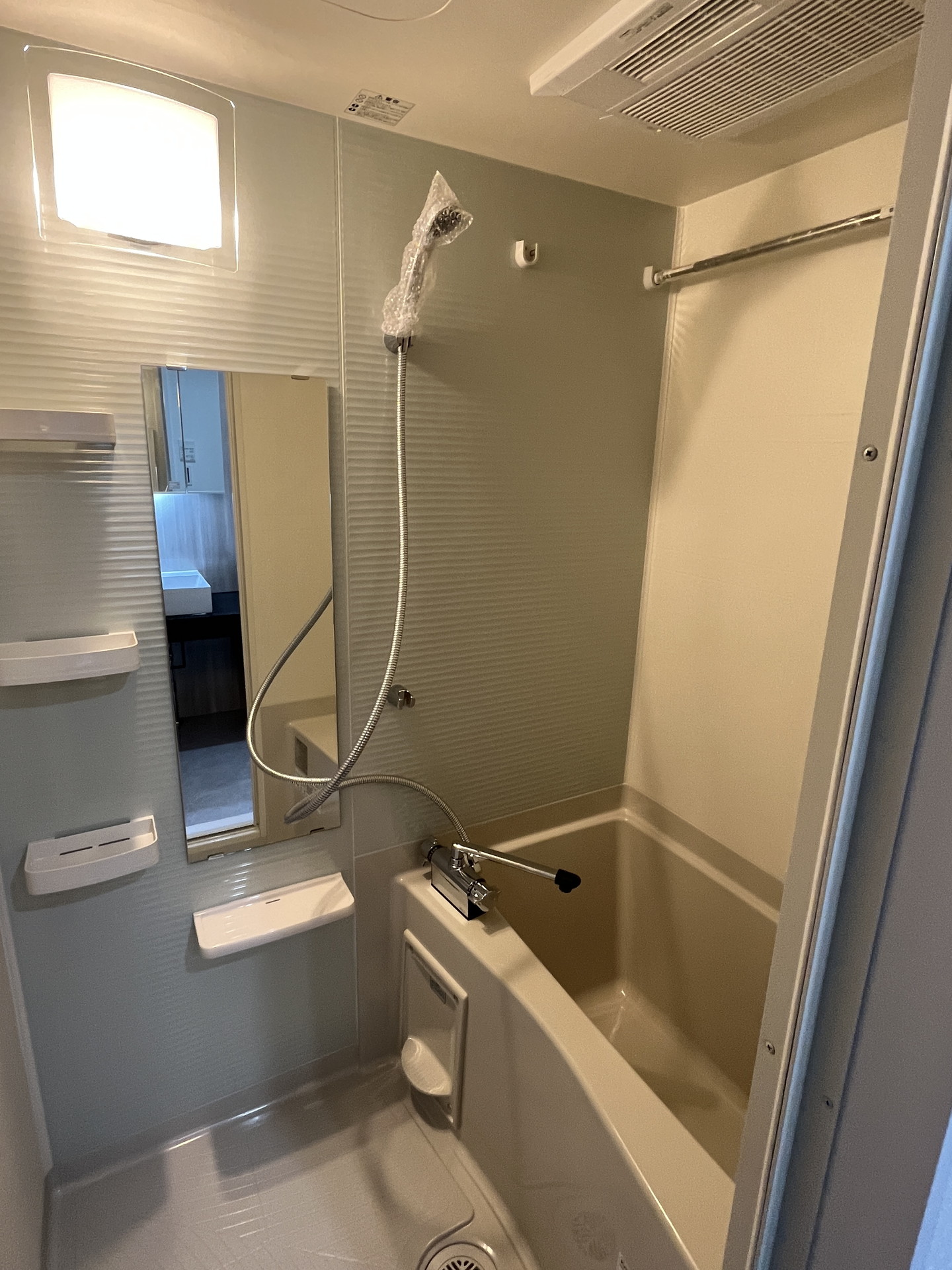 シャワールーム