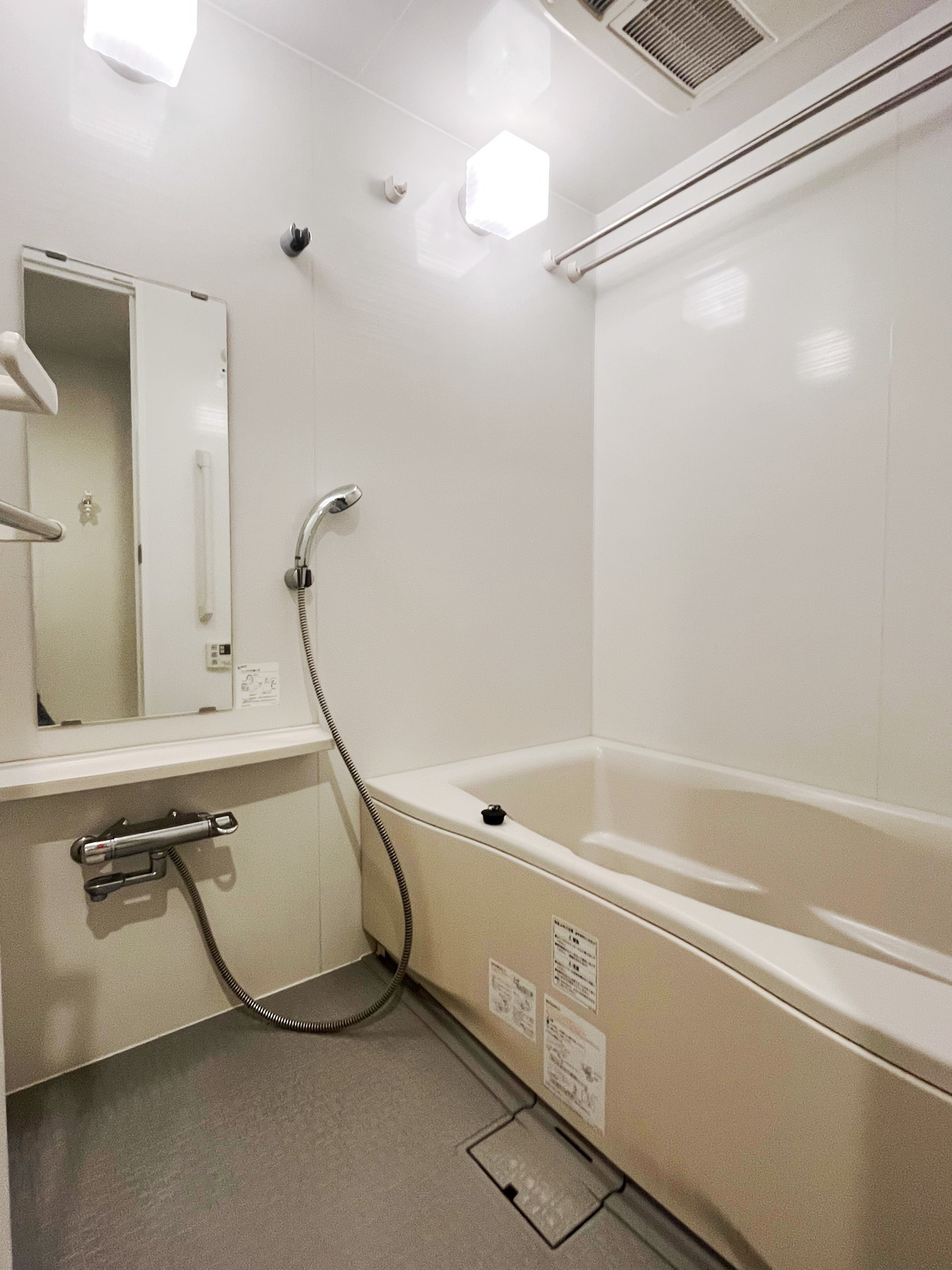 シャワールーム