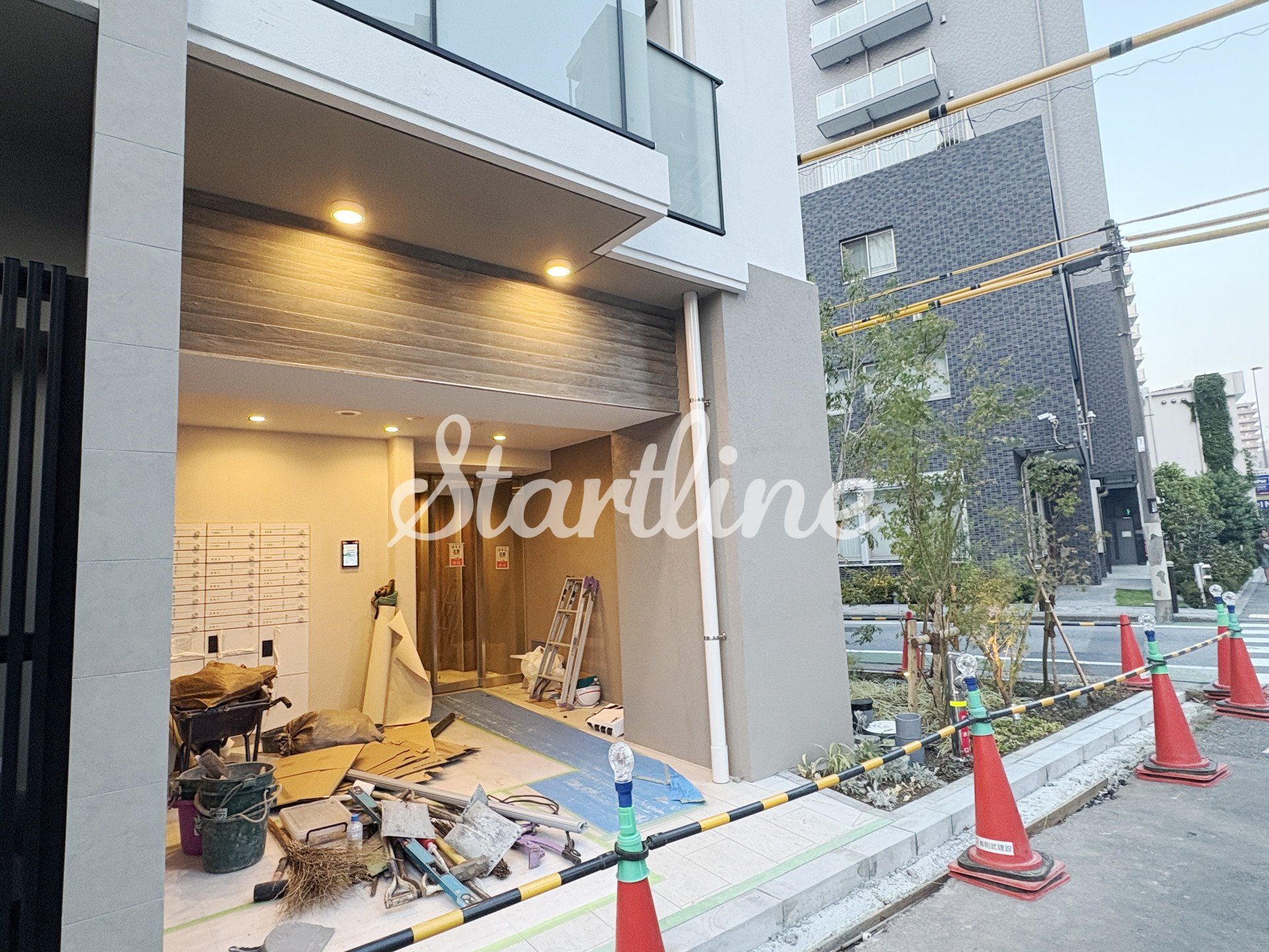 建物エントランス