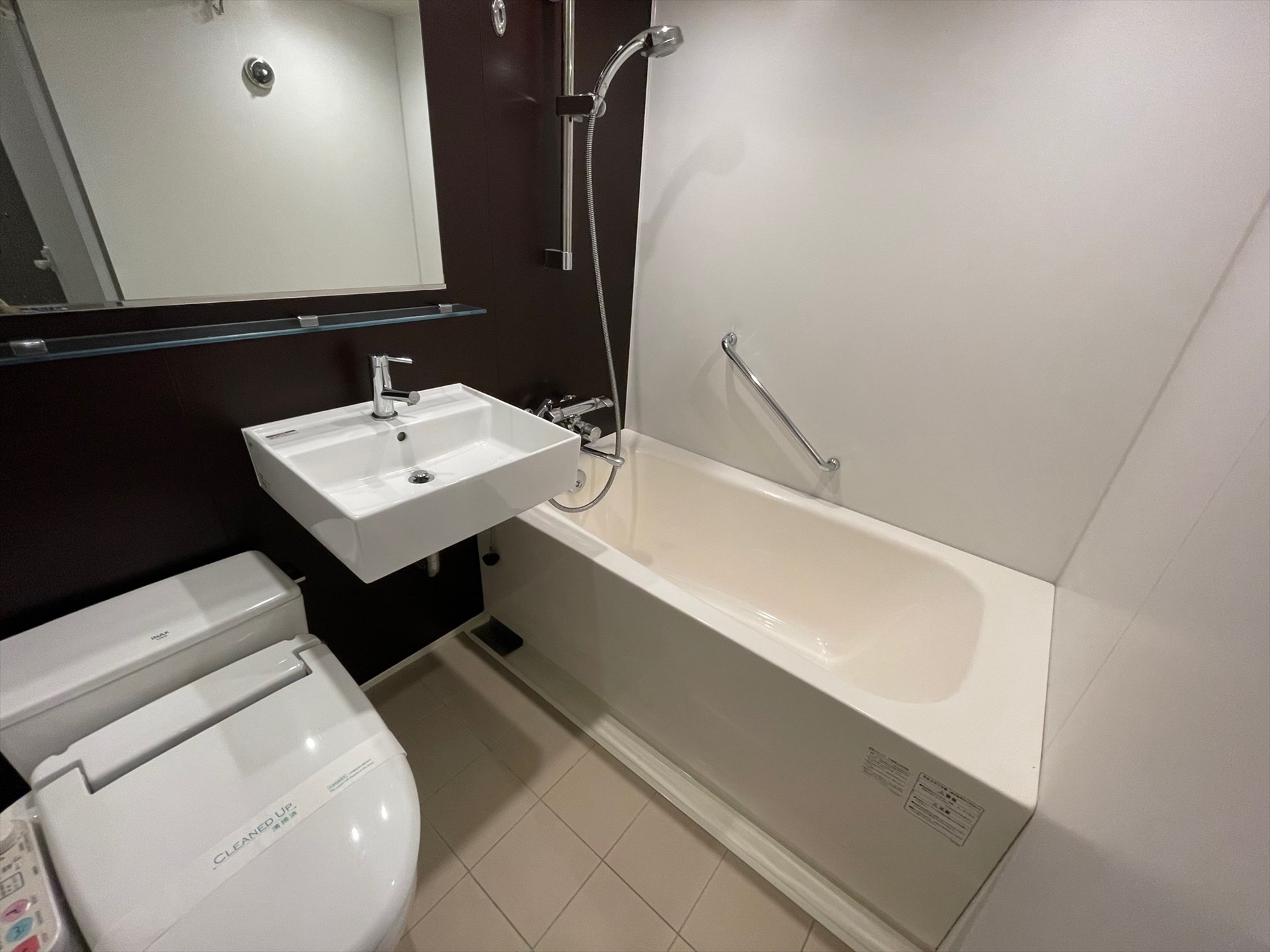 シャワールーム