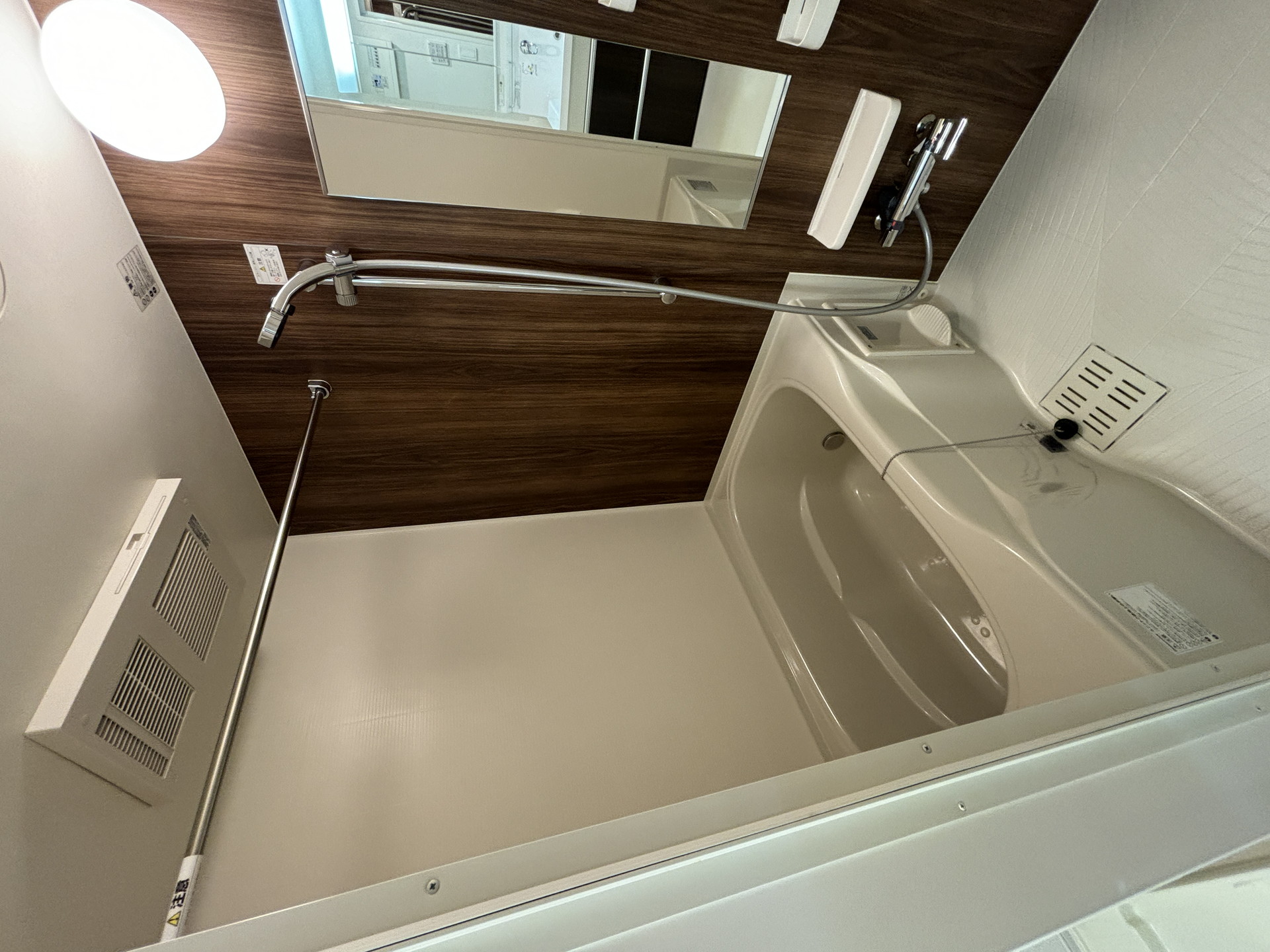 シャワールーム