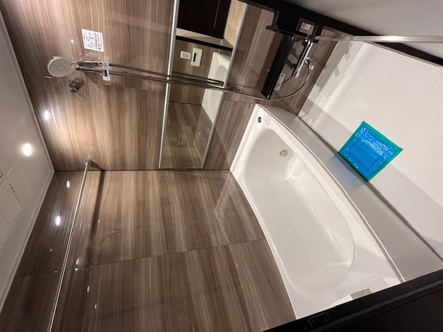 シャワールーム