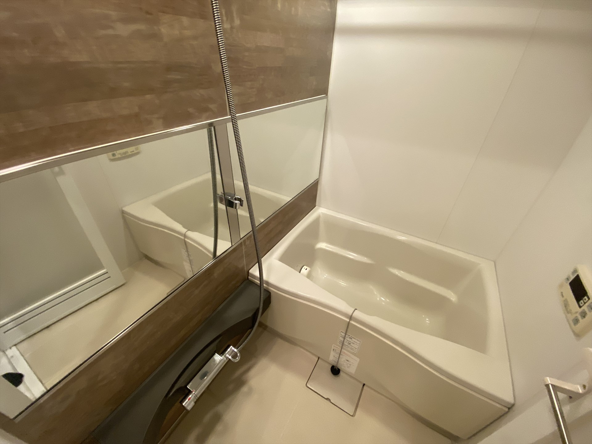 シャワールーム