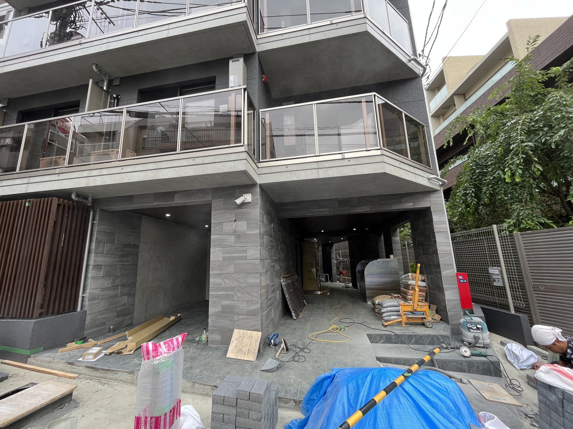 建物エントランス