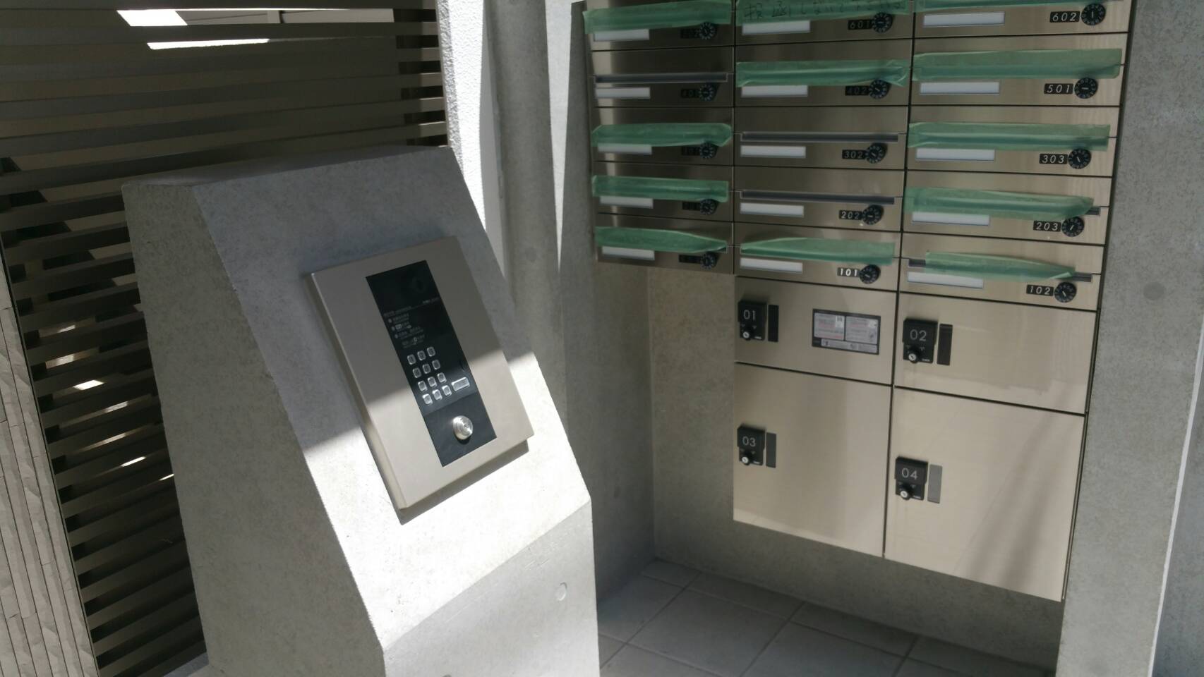 建物エントランス