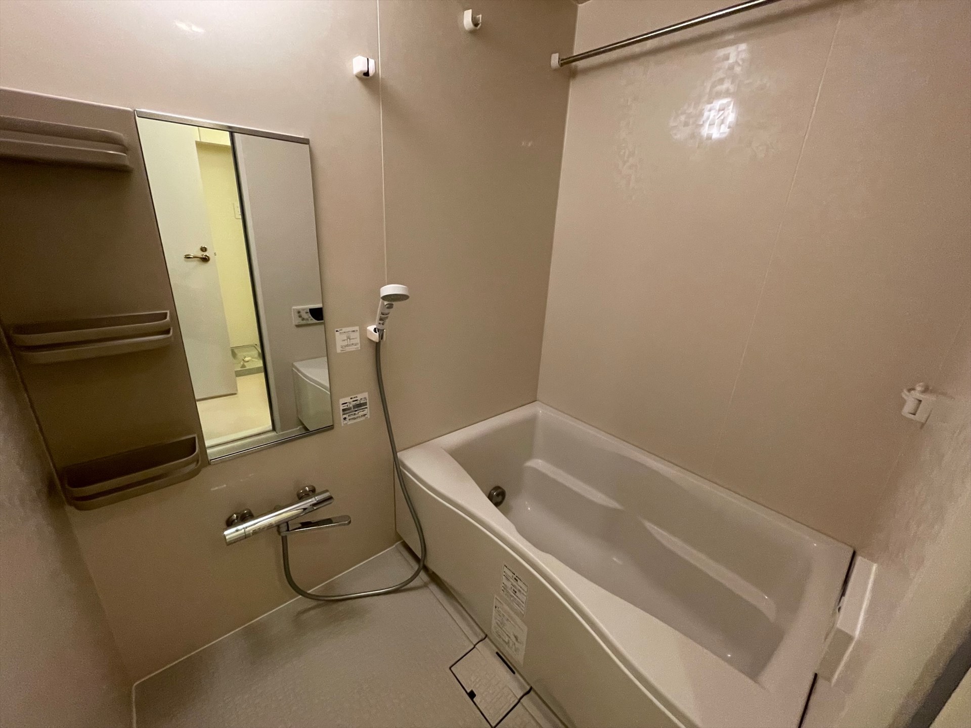 シャワールーム