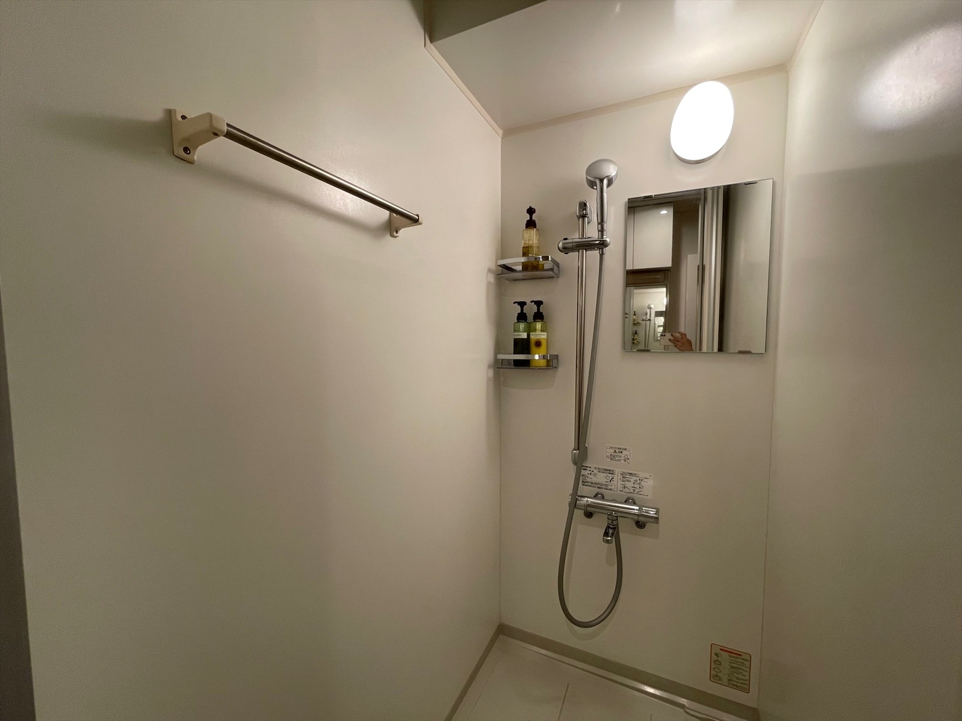 シャワールーム