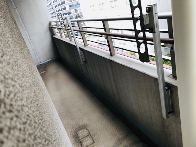 バルコニー
