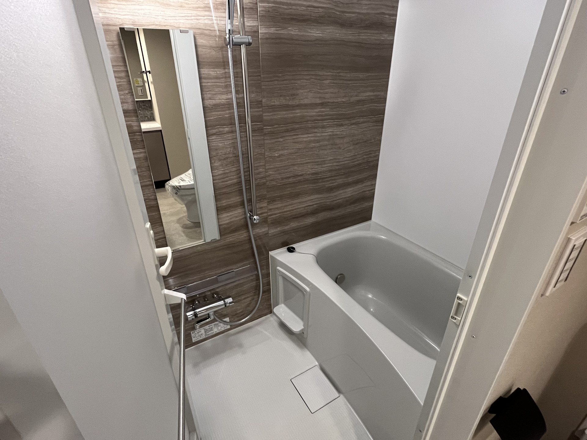 シャワールーム