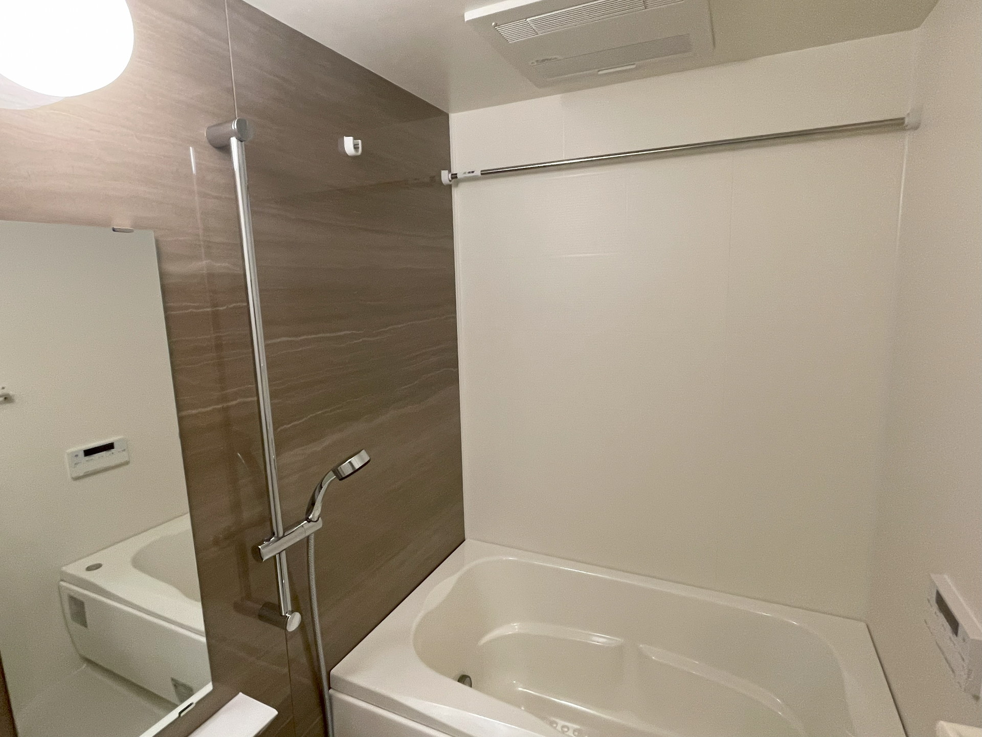 シャワールーム