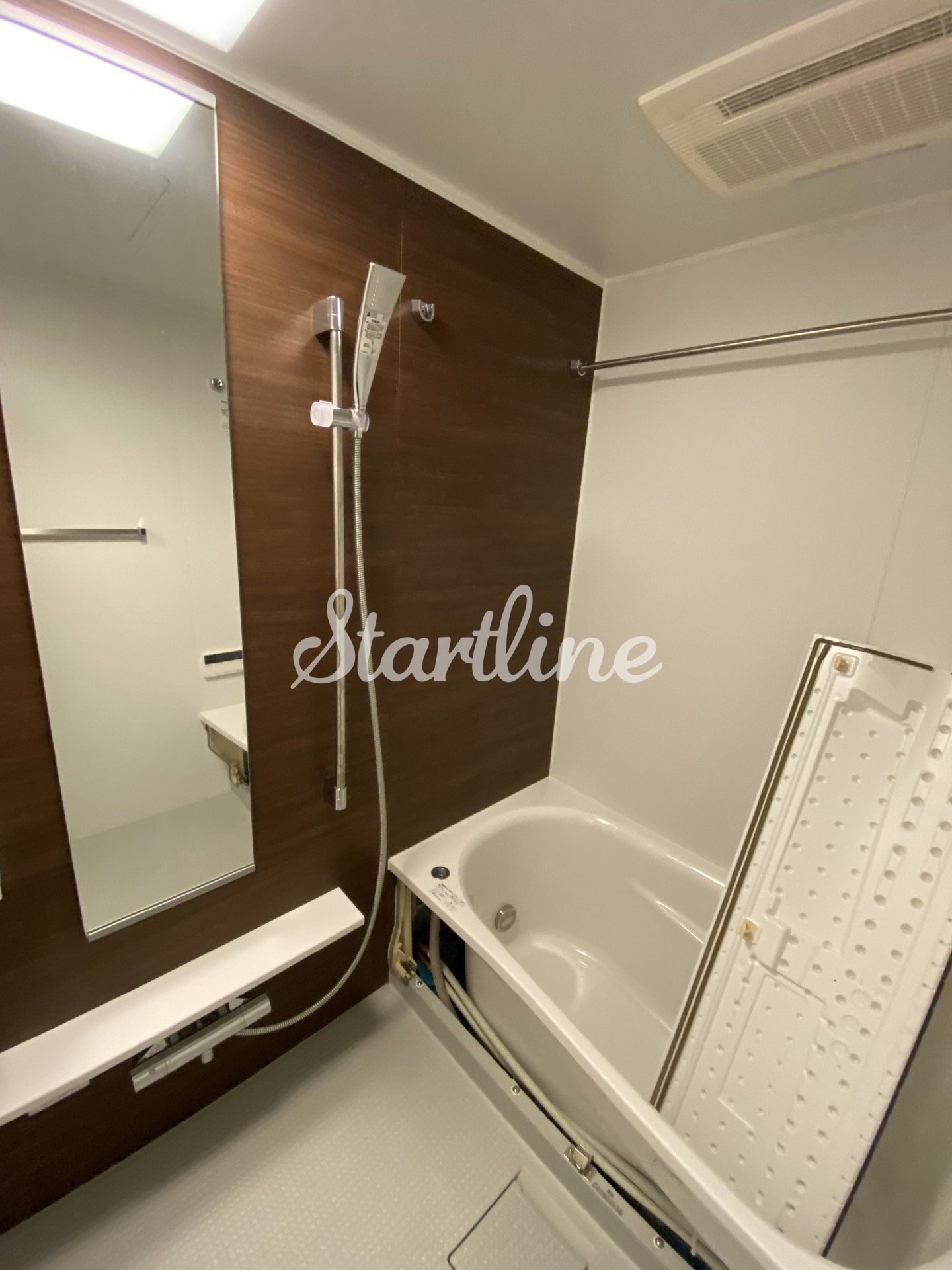 シャワールーム