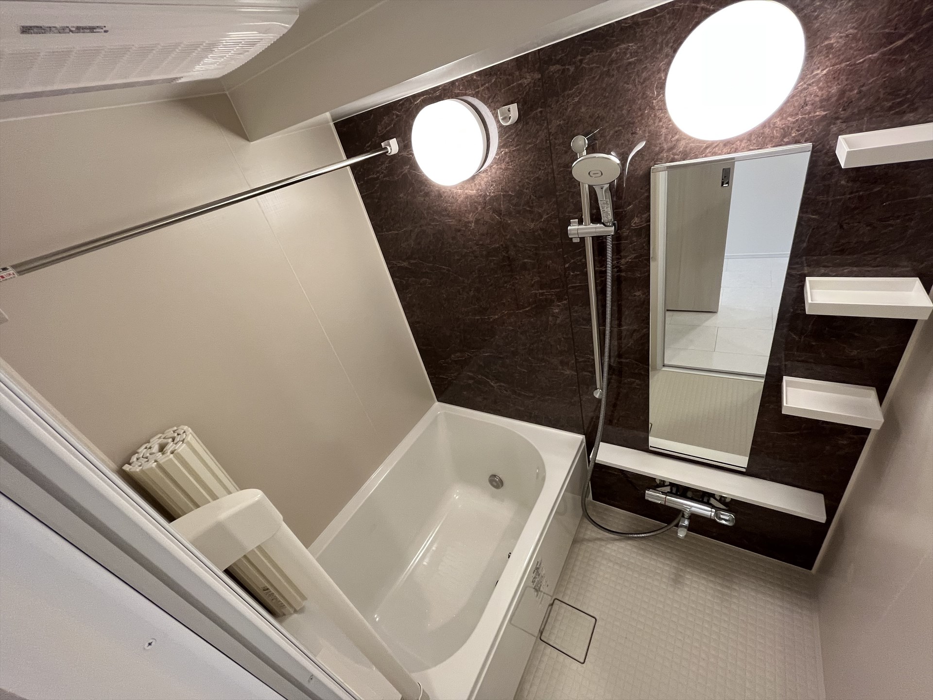 シャワールーム