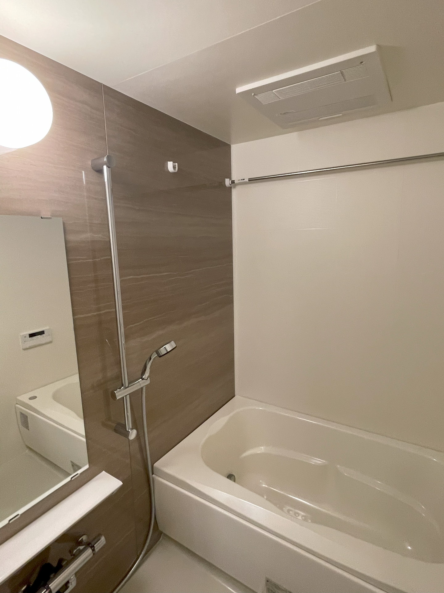 シャワールーム