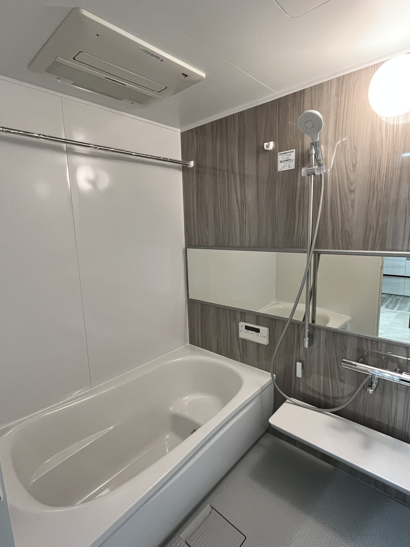 シャワールーム