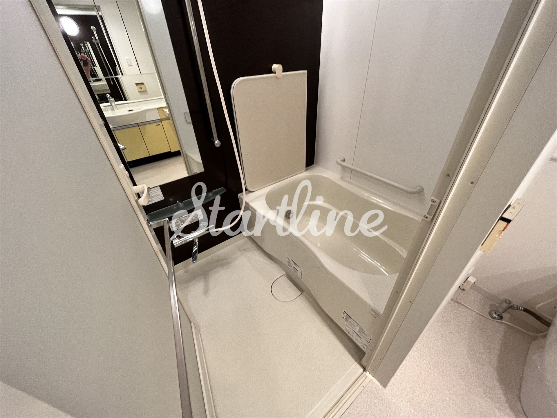 シャワールーム