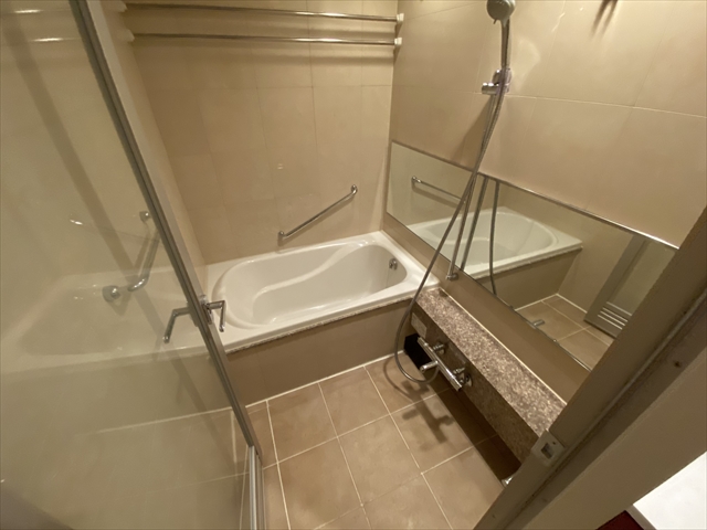 シャワールーム