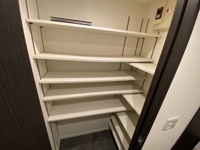 収納