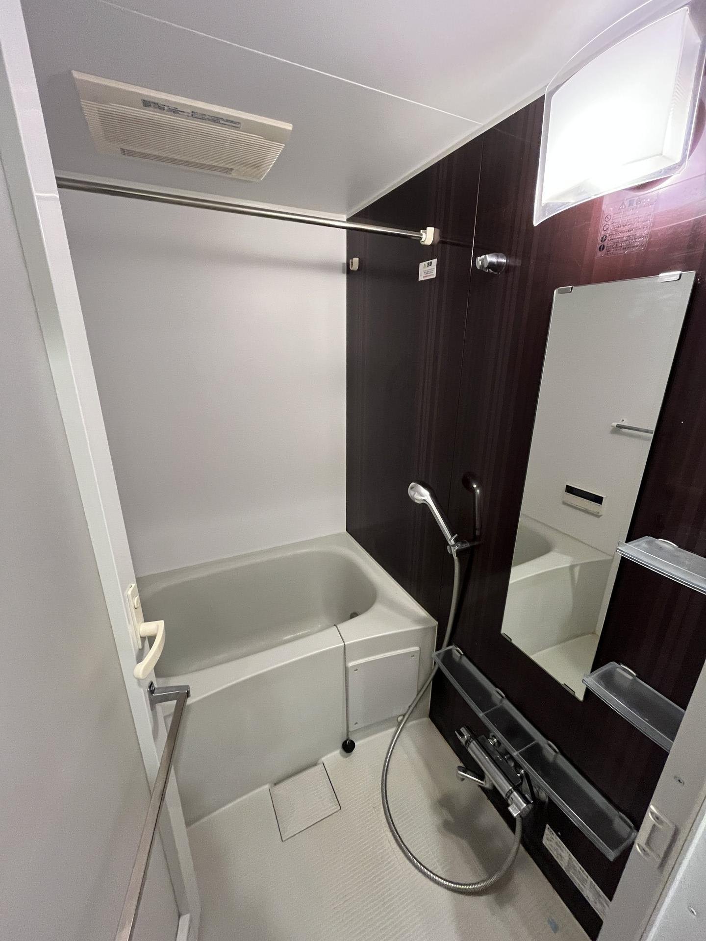 シャワールーム