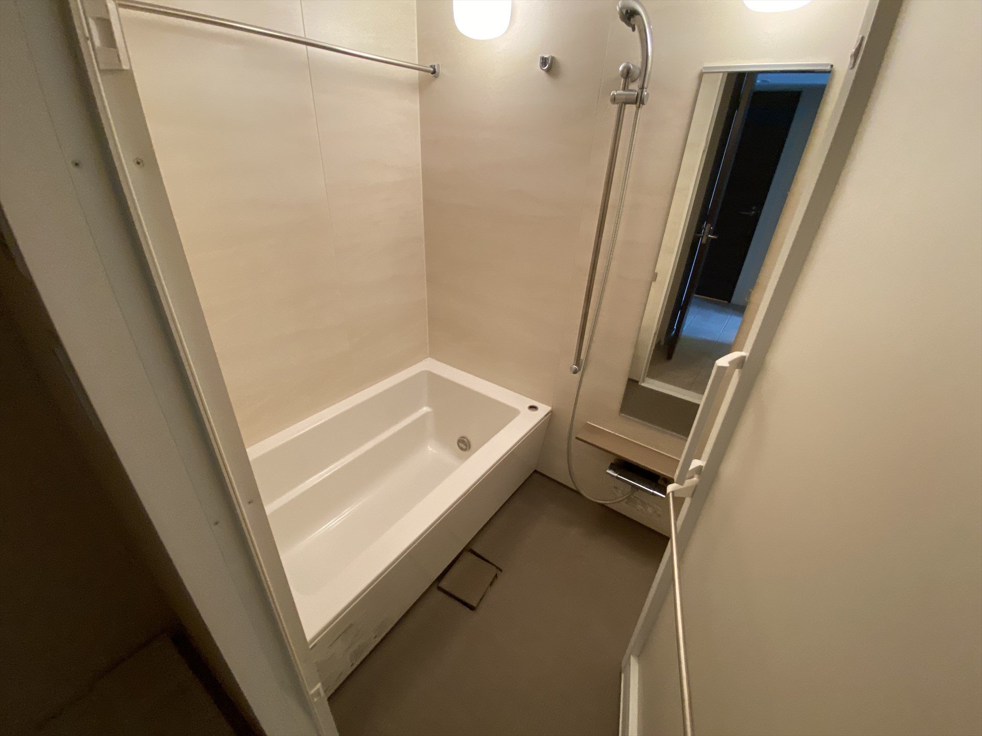 シャワールーム