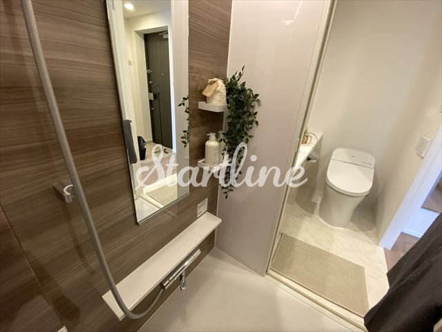 シャワールーム