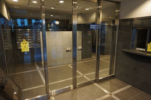建物エントランス