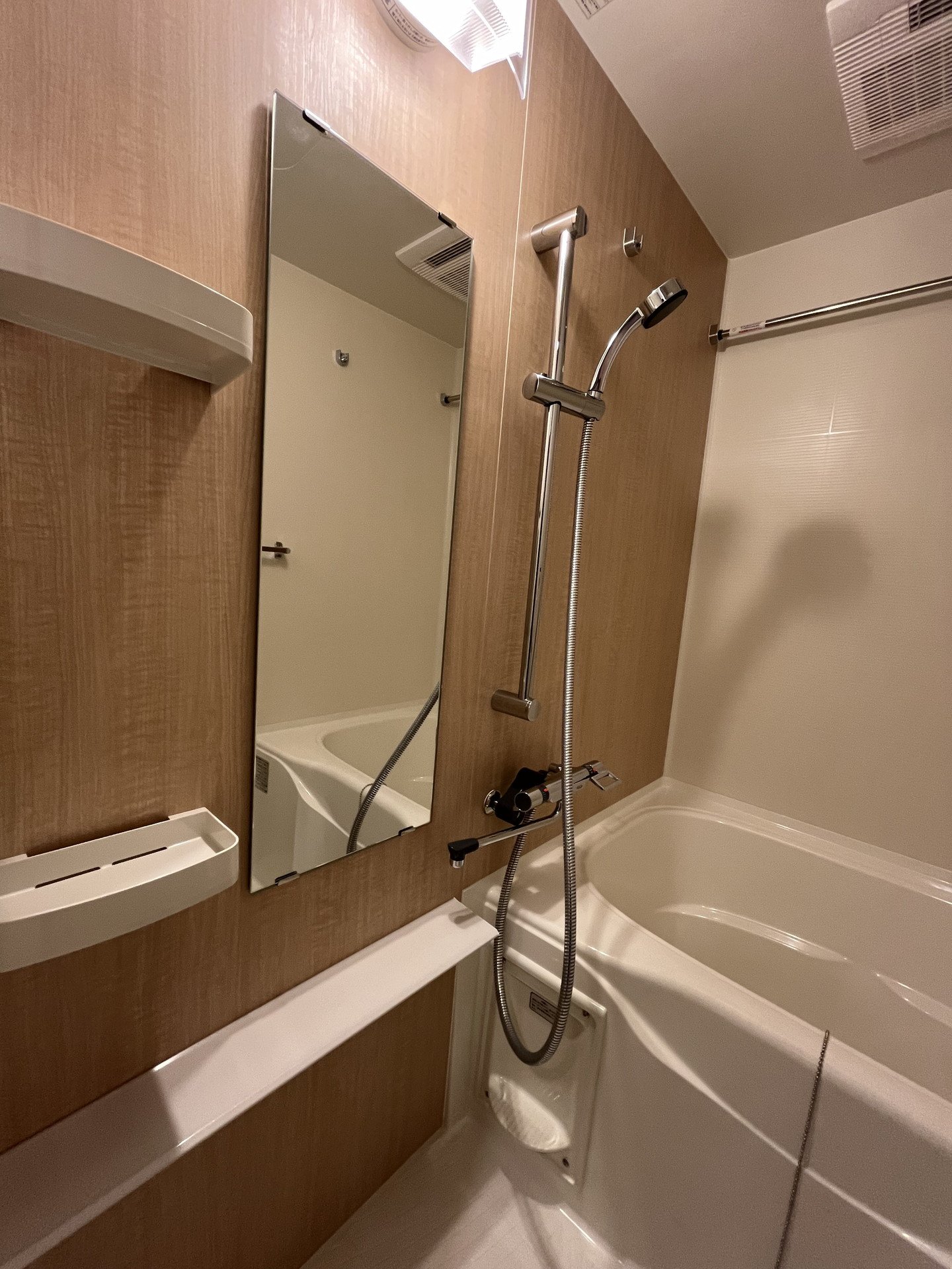 シャワールーム