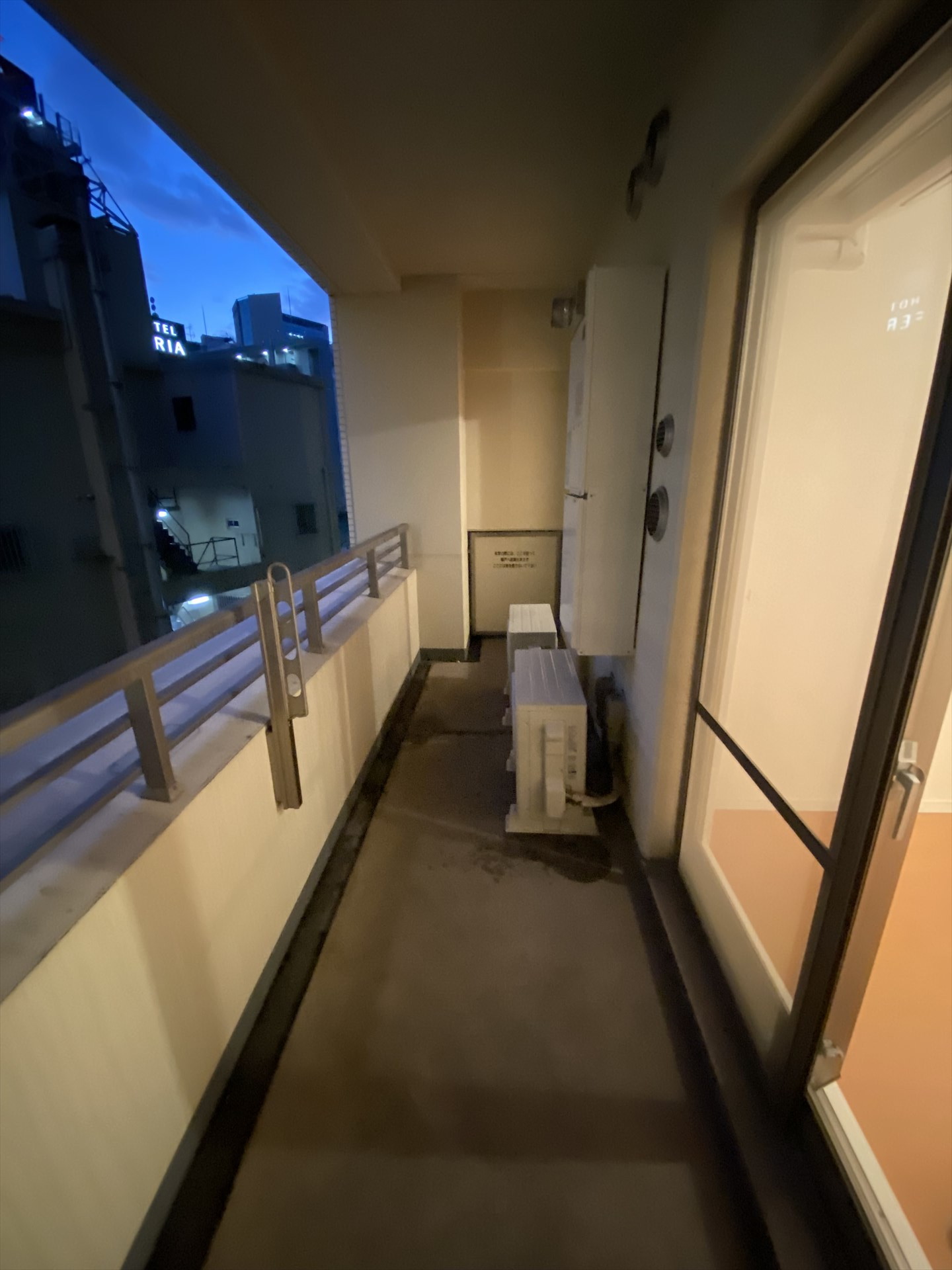 バルコニー