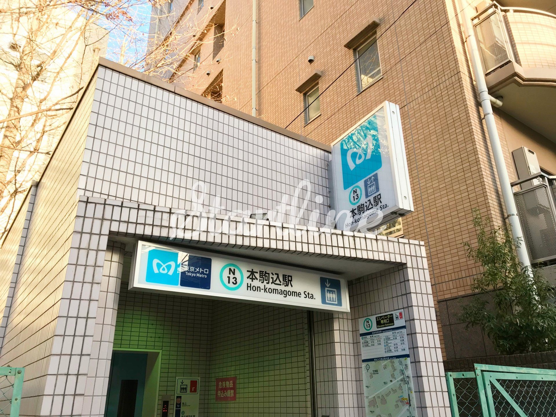 周辺