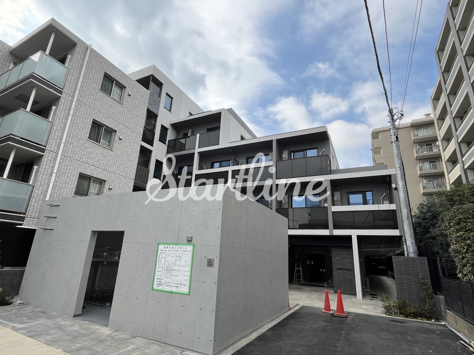 建物外観