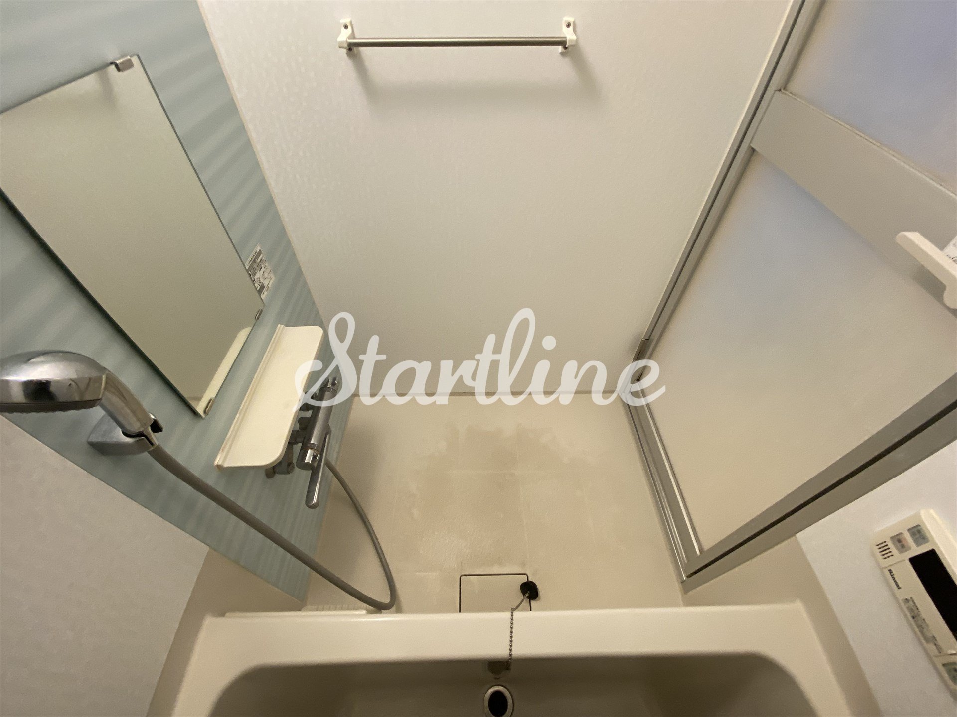 シャワールーム