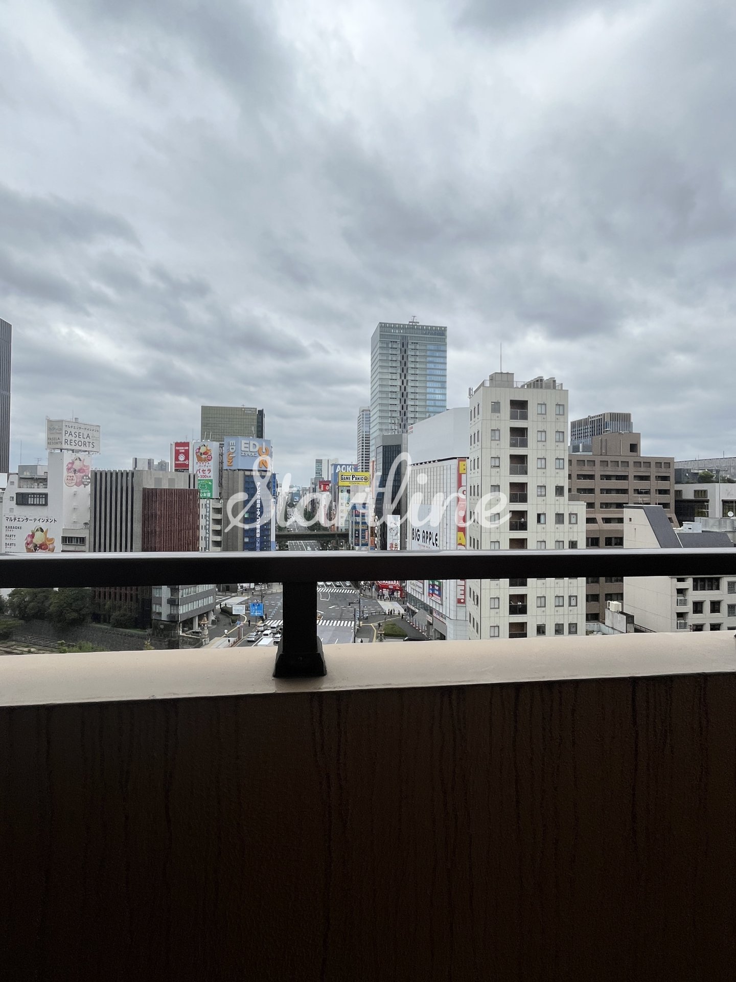 バルコニー