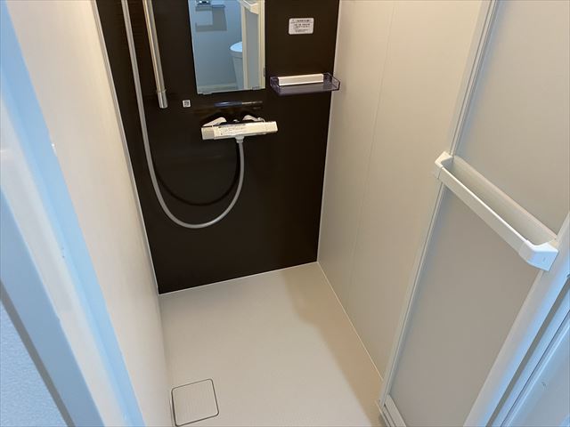 シャワールーム