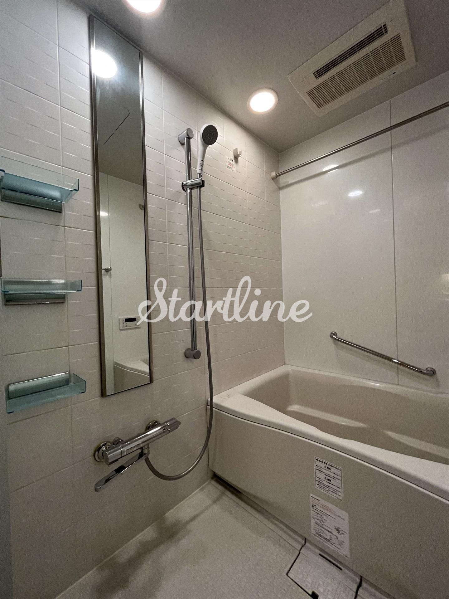 シャワールーム