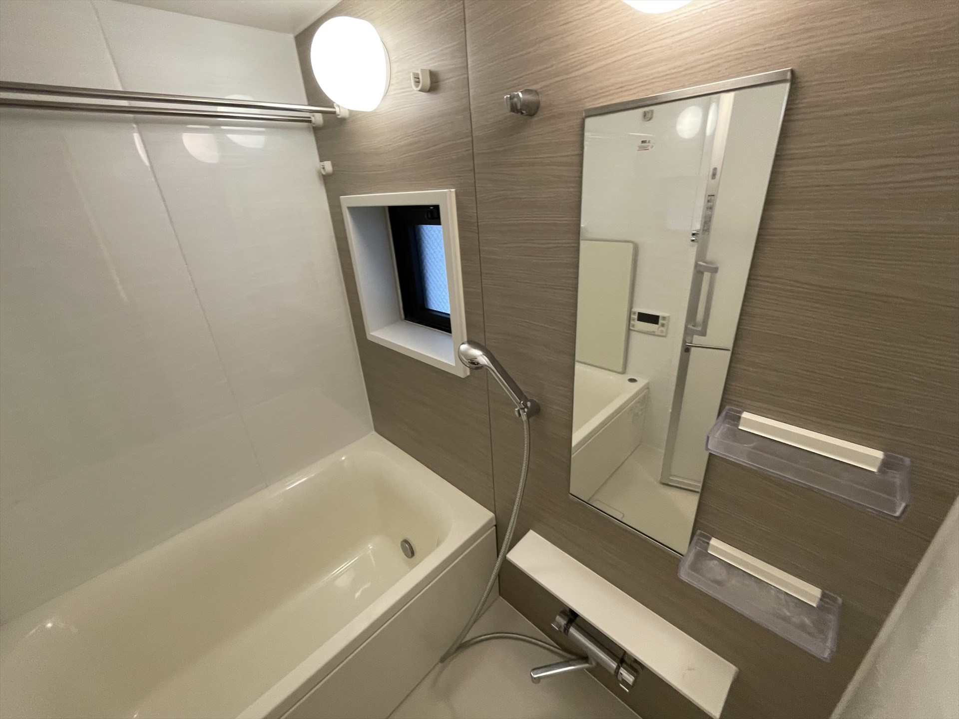 シャワールーム