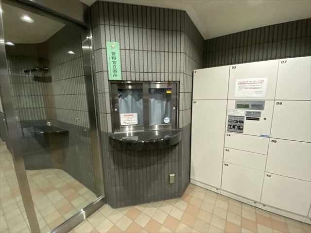 建物エントランス