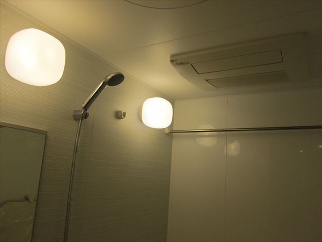 シャワールーム