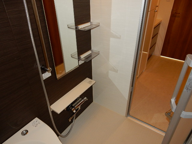 シャワールーム