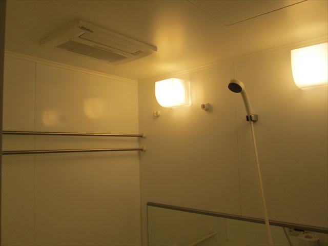 シャワールーム