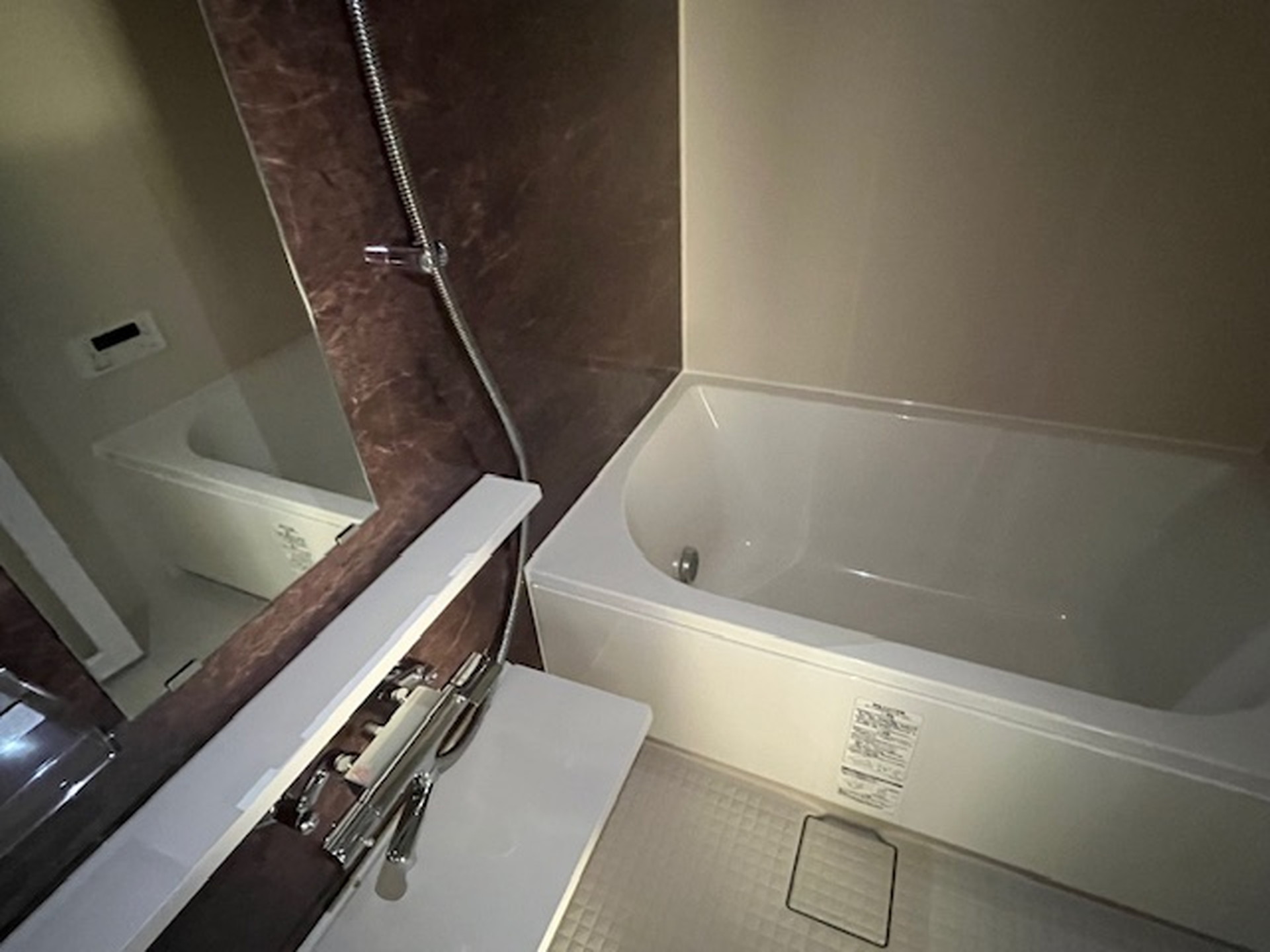 シャワールーム