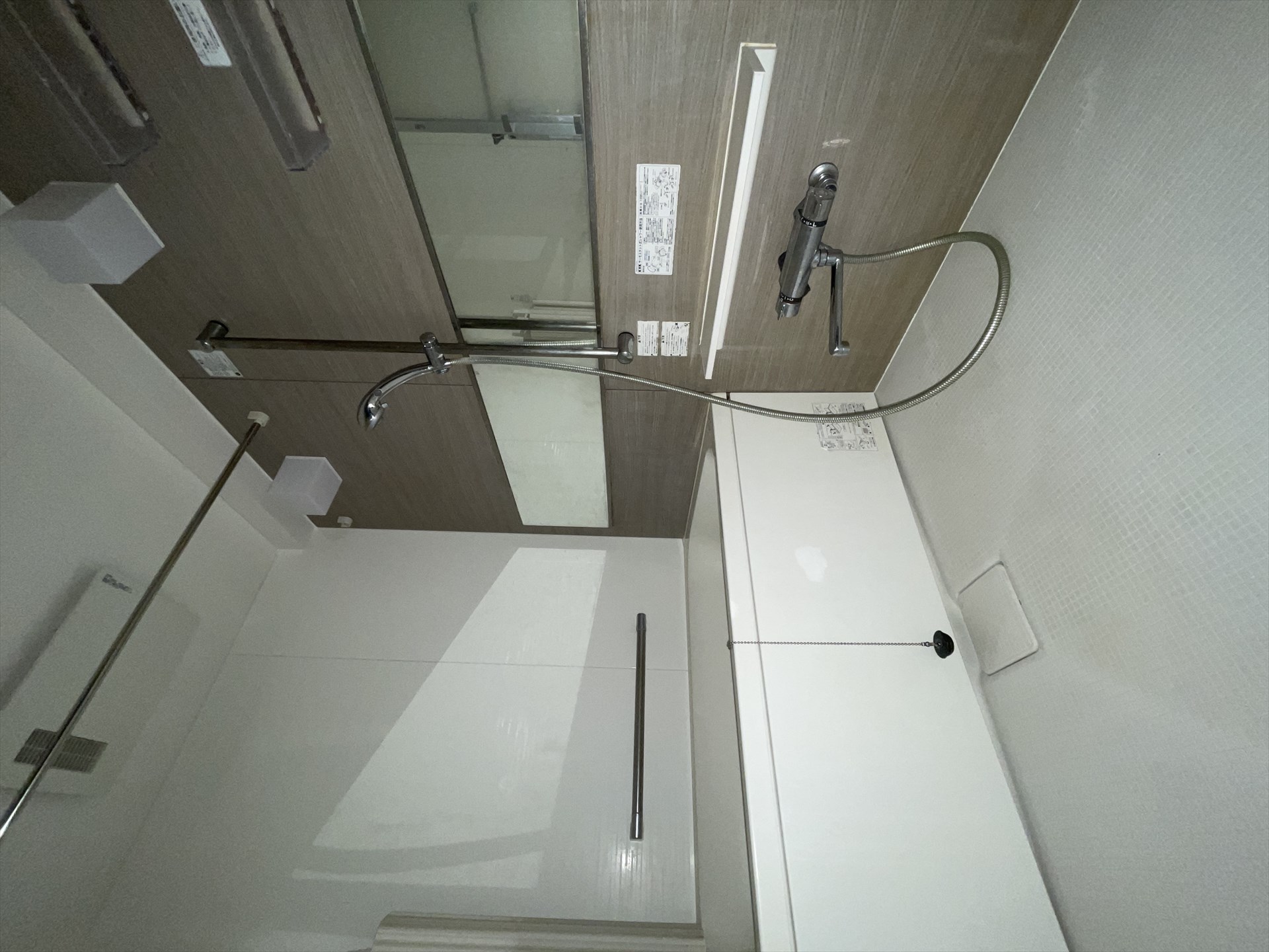 シャワールーム