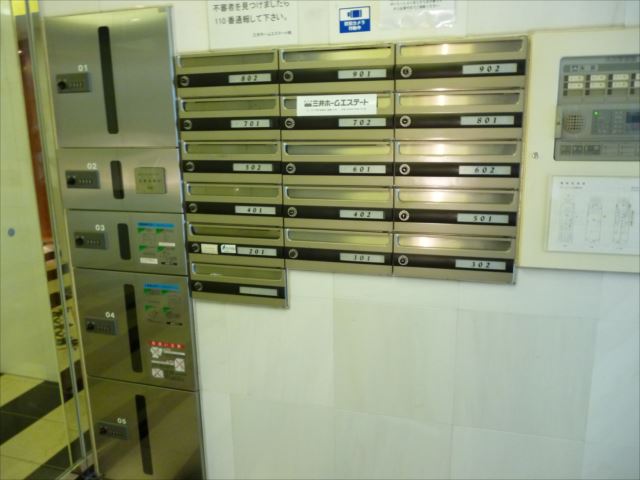 建物エントランス