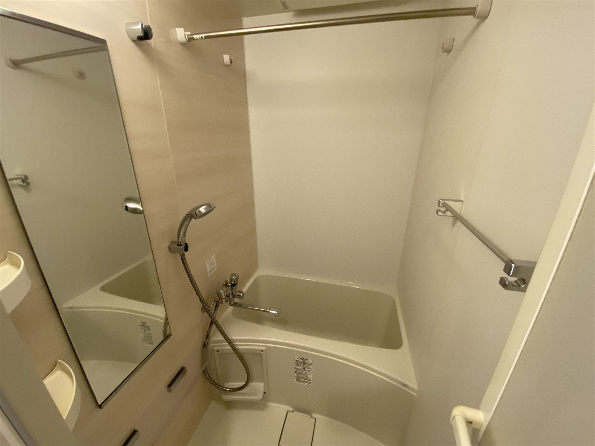 シャワールーム