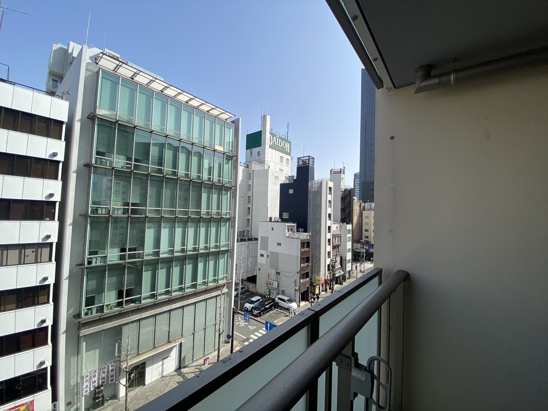 バルコニー