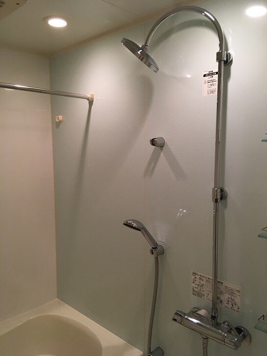 シャワールーム